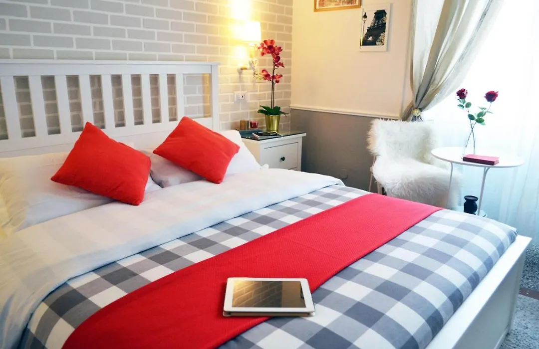 Moonlight Inn Guesthouse-1
